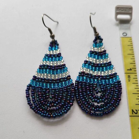 Beaded Earrings 🩷 Stunning Style and Color! New Never Worn. - Picture 6 of 7